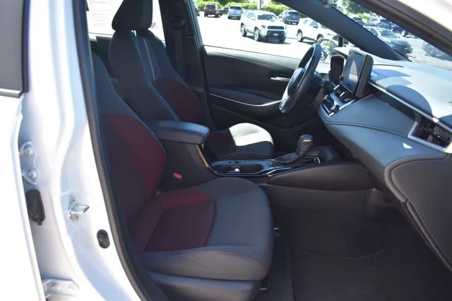 Used 2023 White Toyota SE image 17