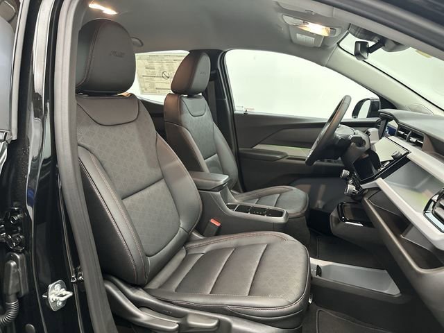 2027 Chevrolet Bolt RS - Photo 27
