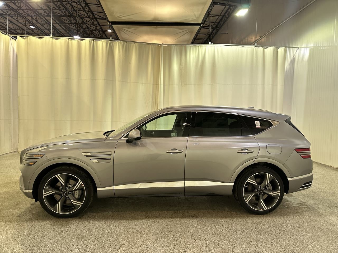 New 2026 Savile Silver Genesis 2.5T PRESTIGE image 6