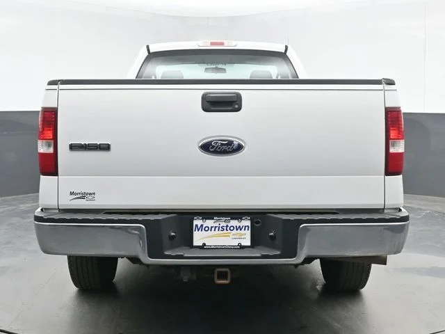 Used 2007 White Ford  image 12