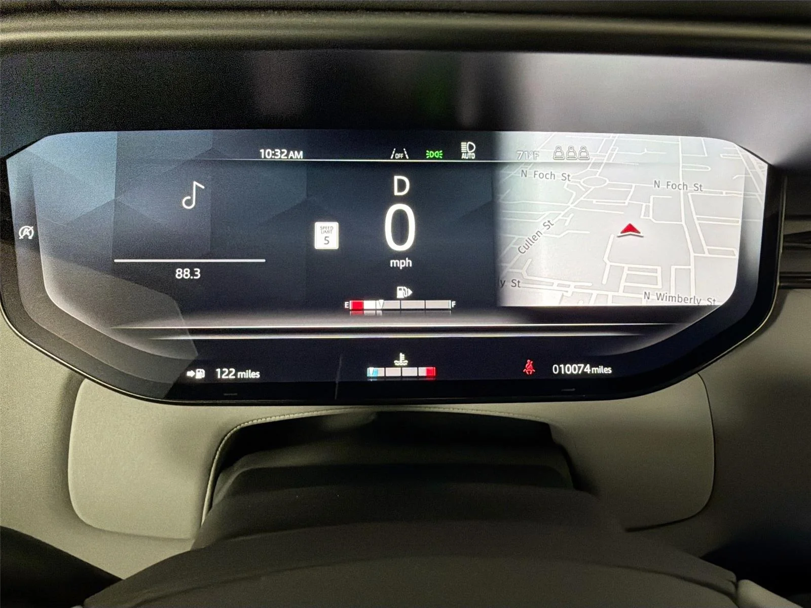 Used 2025 Blue (Dark) Land Rover SV Edition Two image 10
