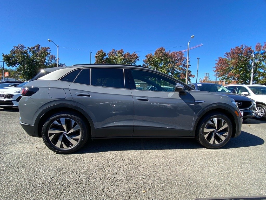 Certified 2023 Volkswagen ID.4 PRO with VIN 1V2CMPE88PC011005 for sale in Alexandria, VA