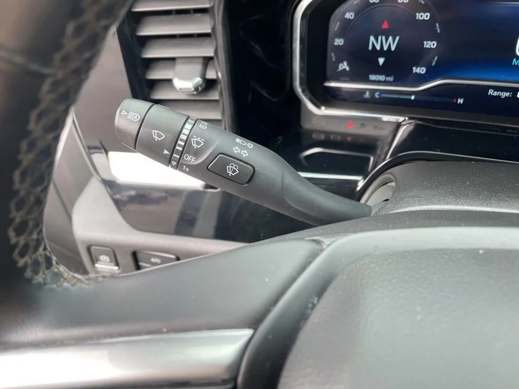 Used 2023 White Chevrolet LT image 24