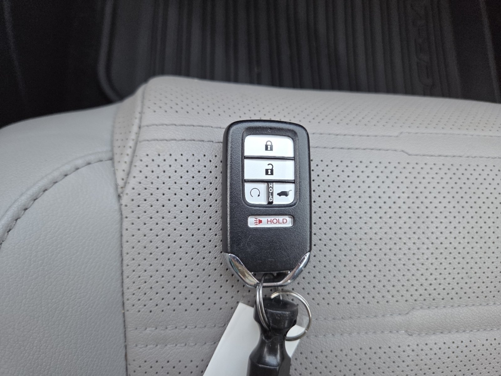 2022 Honda CR-V Touring - Photo 36
