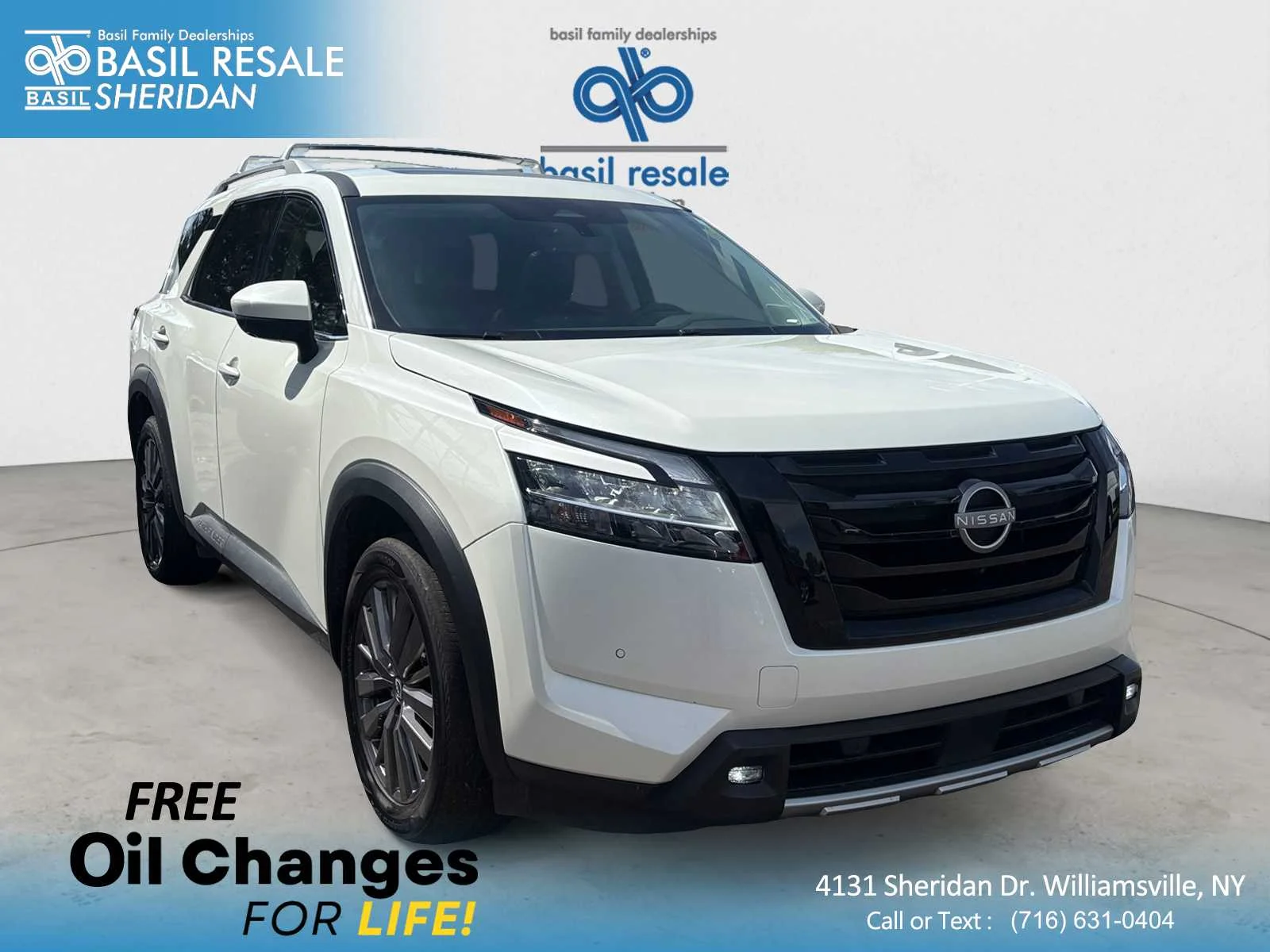 2023 Nissan Pathfinder SL