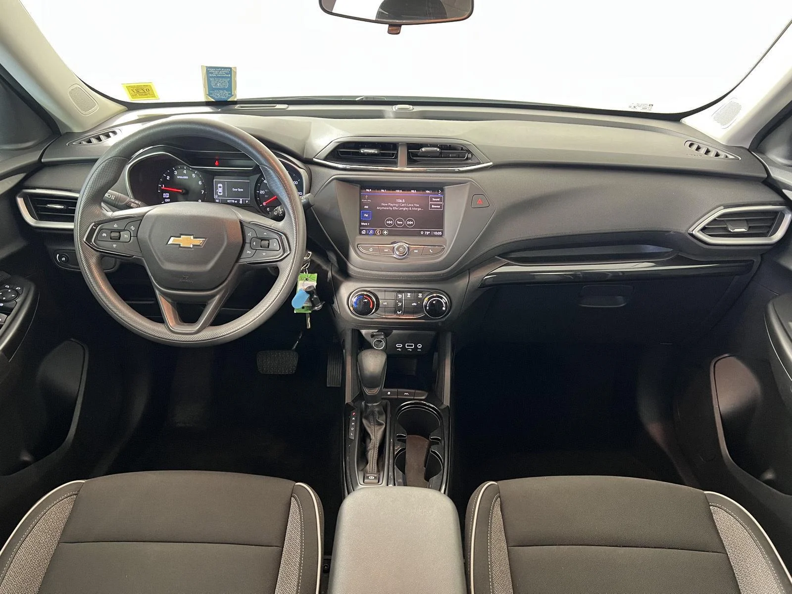 Used 2021 SUMMIT WHITE Chevrolet LS image 18