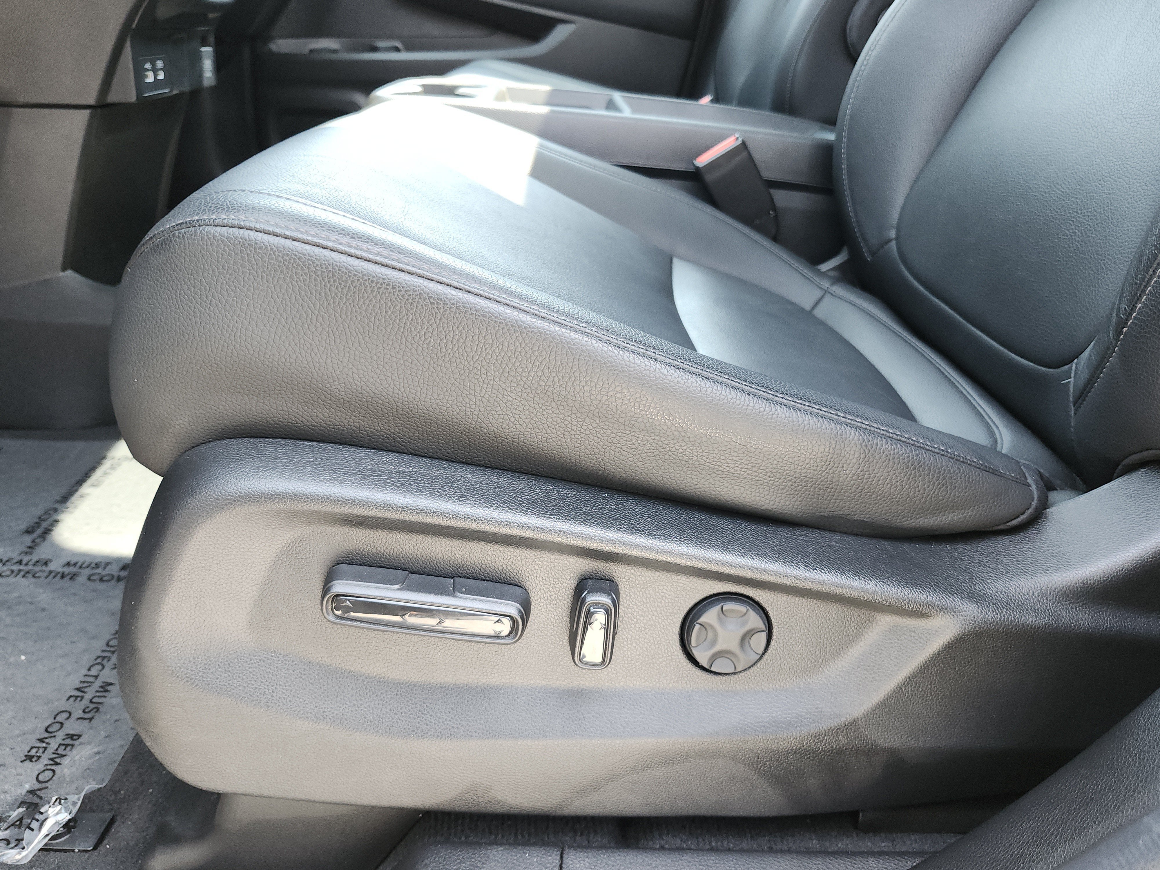 Used 2025 Silver Honda EX-L image 19