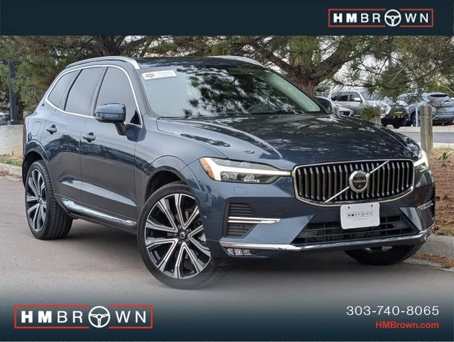 2023 Volvo XC60 B5 Ultimate Bright Theme AWD's photo