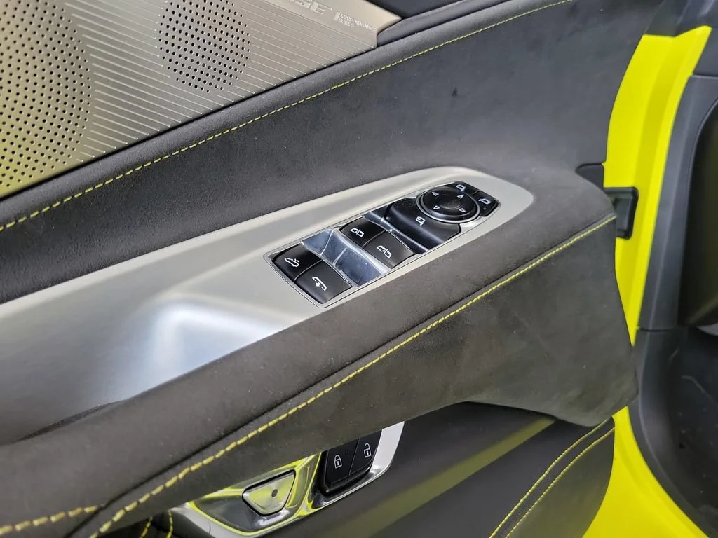 Used 2023 ACCELERATE YELLOW METALLIC Chevrolet 3LT image 25