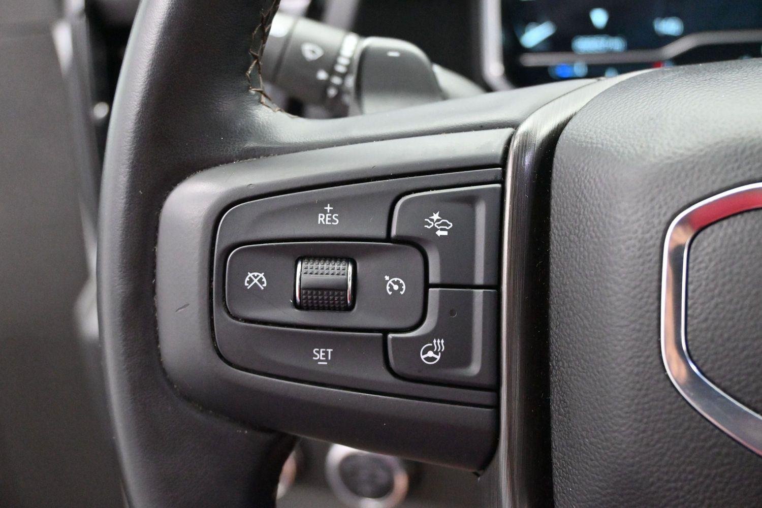 Used 2025 Summit White GMC AT4 image 17