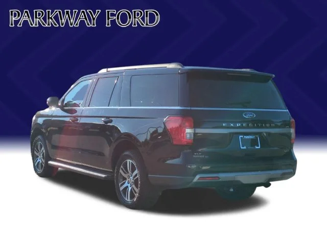 Used 2024 Black Ford XLT image 3