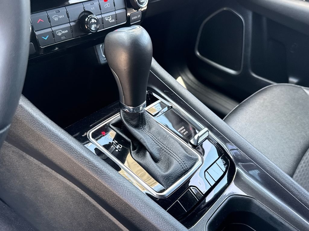 Certified Used 2024 White Jeep Latitude image 26