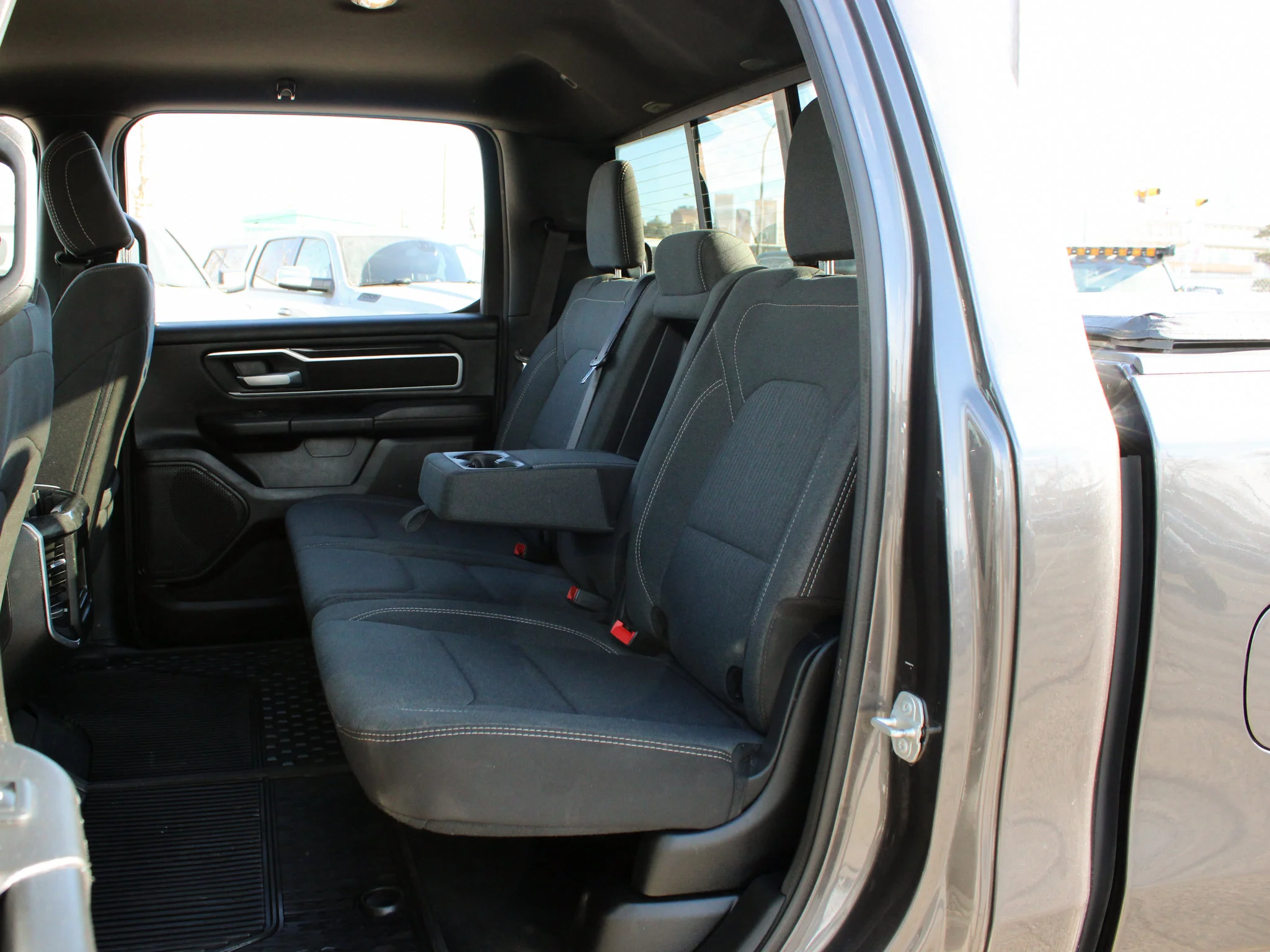 Certified Used 2023 Grey RAM Big Horn * No Accidents | Heated Seats | HEMI V8 | Apple CarPlay | Tonneau Cover image 18