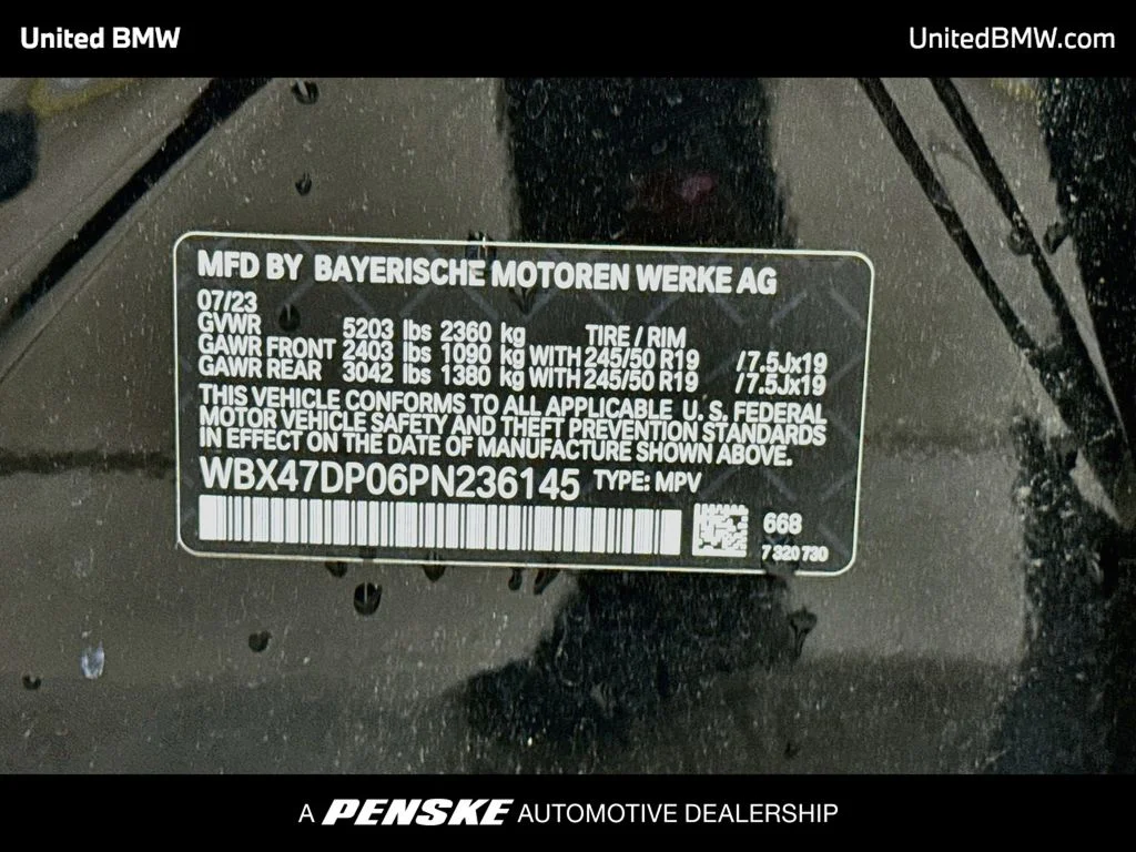 Used 2023 Jet Black BMW sDrive30i image 15