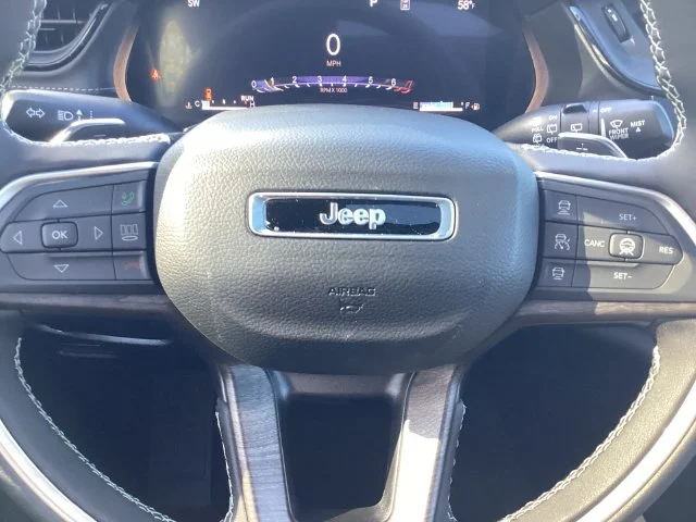 New 2027 Black Jeep LAREDO ALTITUDE 4X4 image 13