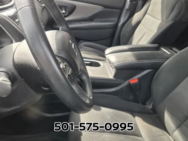 Used 2020 Blue Nissan SV image 8