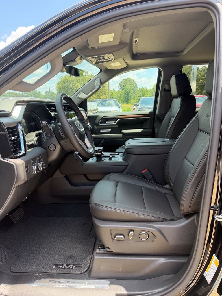 2026 GMC Sierra 1500 Denali - Photo 12