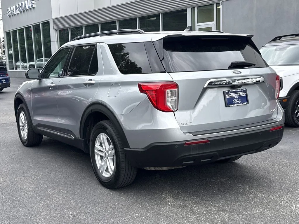 Used 2023 Silver Metallic Ford XLT image 5
