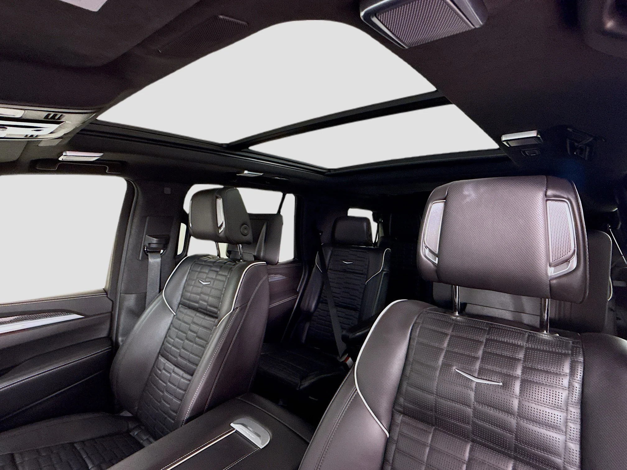 Used 2025 Radiant Red Tintcoat Cadillac Escalade-V image 25