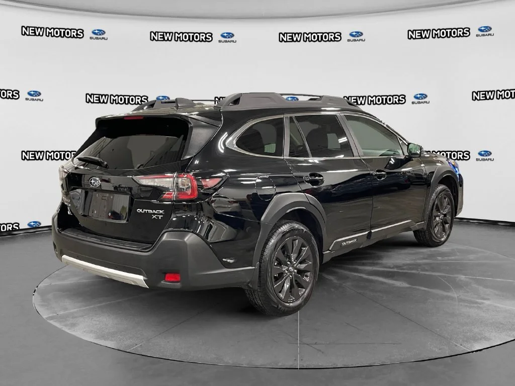 Used 2025 Crystal Black Silica Subaru Limited XT image 5