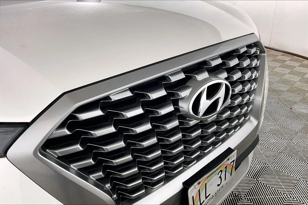 Used 2021 White Hyundai SEL image 30