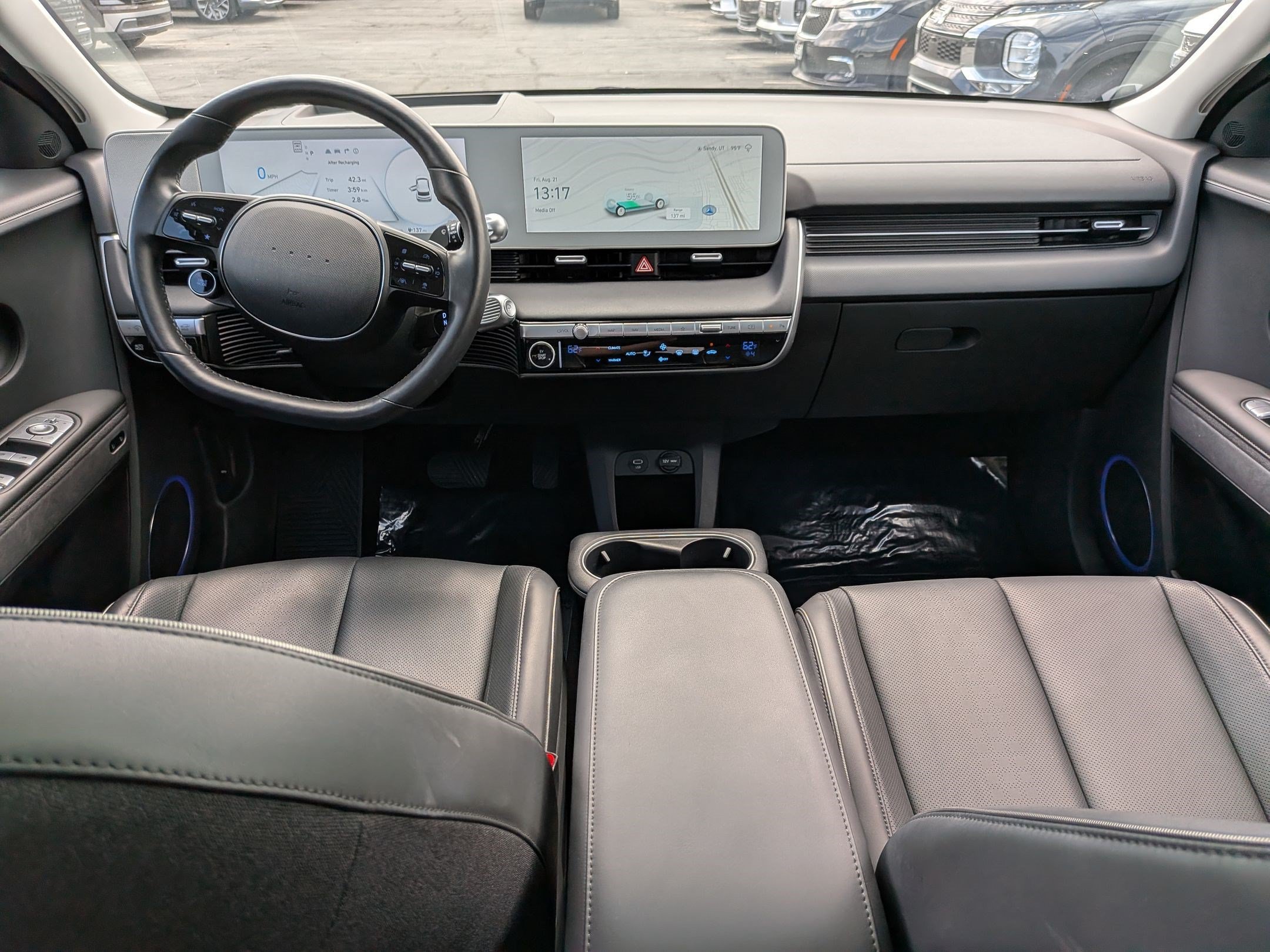 2024 Hyundai IONIQ 5 Limited - Photo 27