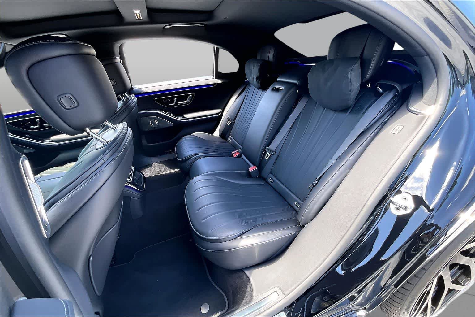 Used 2023 Obsidian Black Mercedes-Benz S 500 image 20
