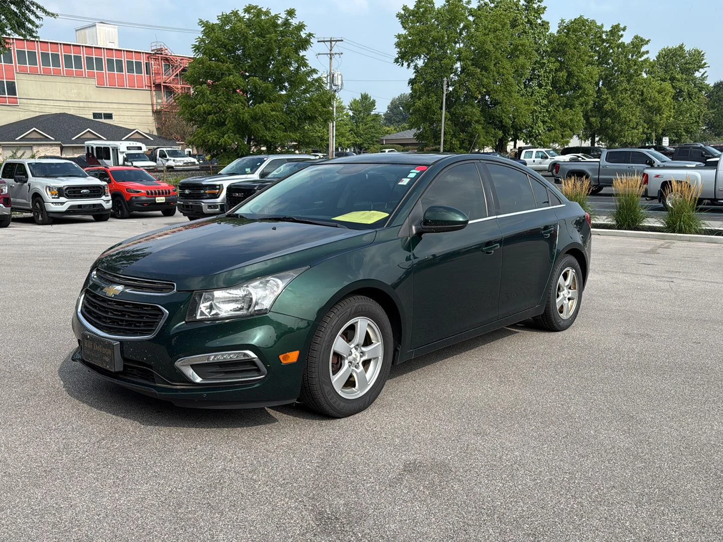 Used 2015 RAINFOREST GREEN METALLIC Chevrolet LT image 7