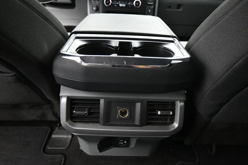 Used 2022 White Ford XLT image 25