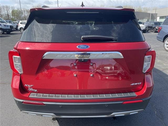 Used 2024 Rapid Red Metallic Tinted Clearcoat Ford XLT image 37