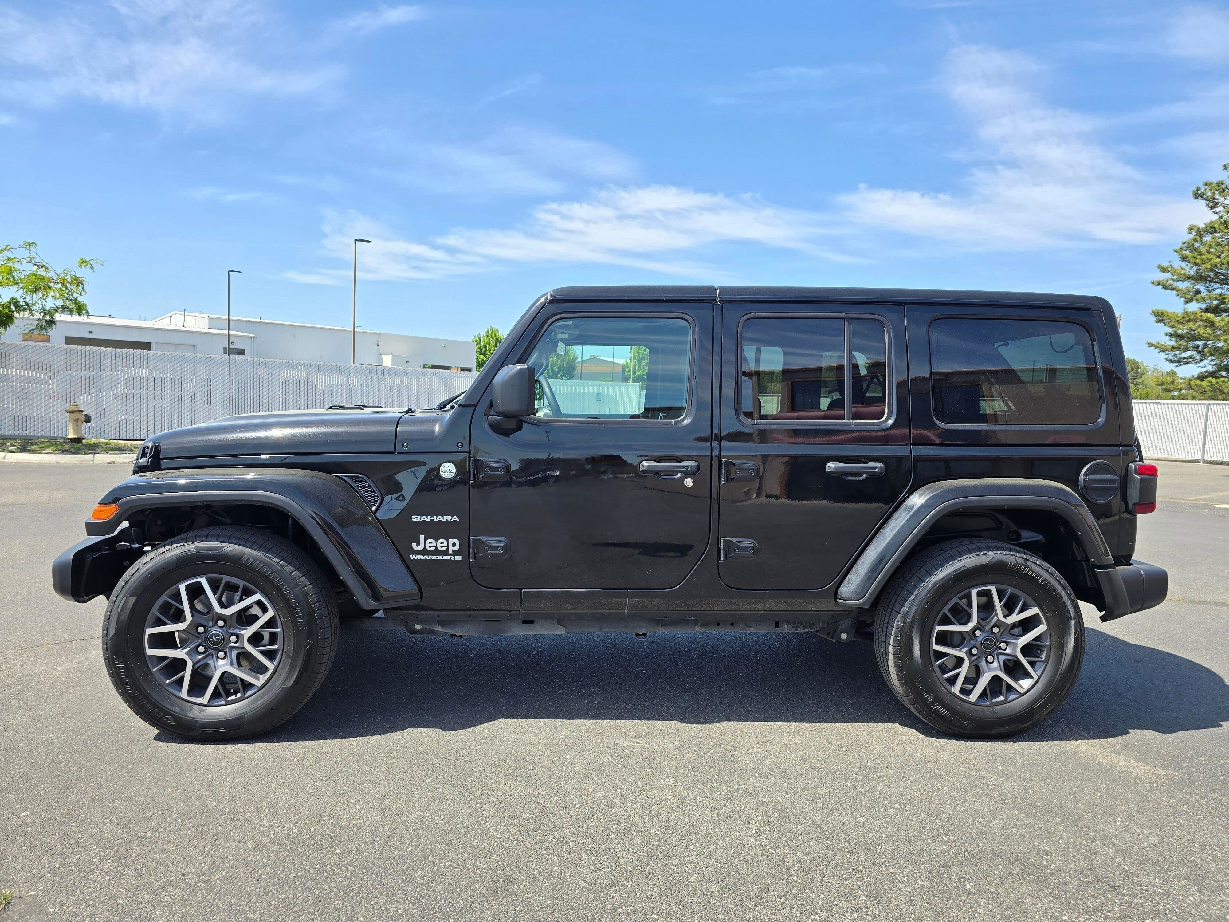 Used 2024 Black Clearcoat Jeep Sahara image 3