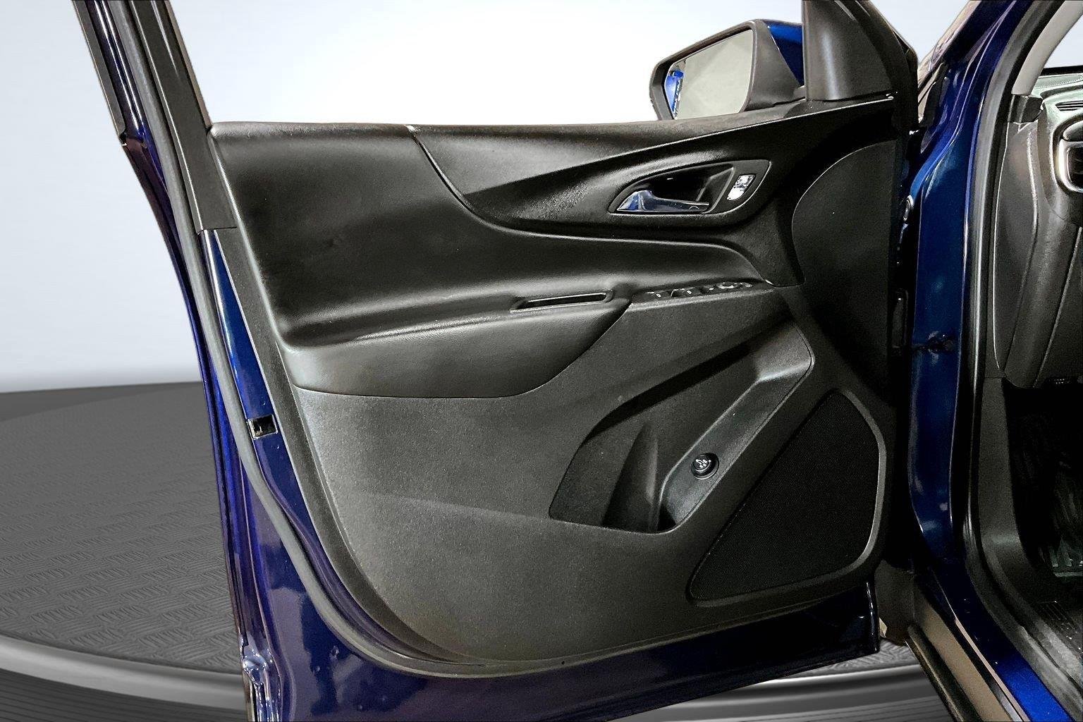 Used 2022 Blue Glow Metallic Chevrolet LT image 24