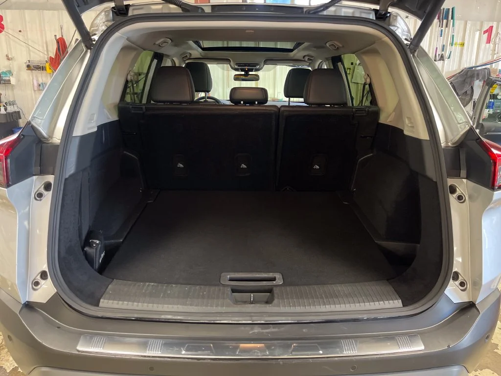 Certified Used 2023 Silver Nissan SV image 29