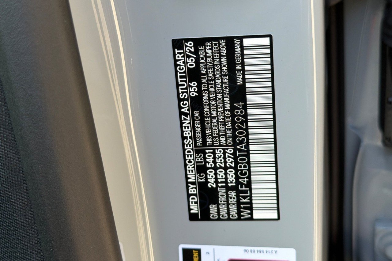 New 2026 MANUFAKTUR Alpine Grey Mercedes-Benz E 350 RWD Sedan image 27