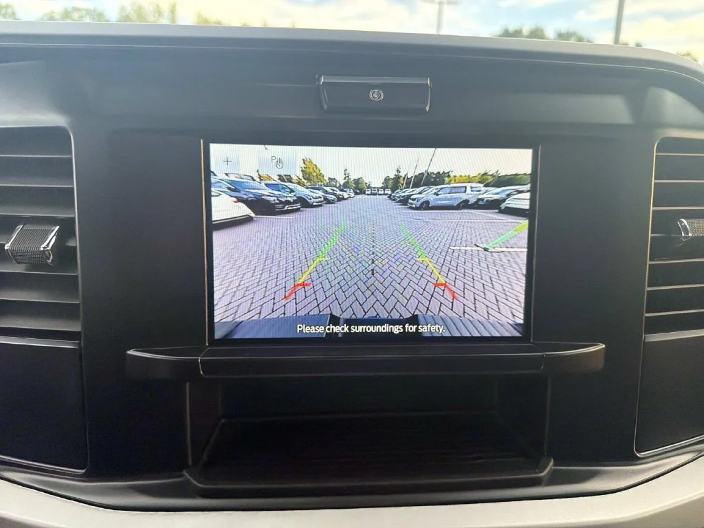 Used 2026 White Ford XL image 23