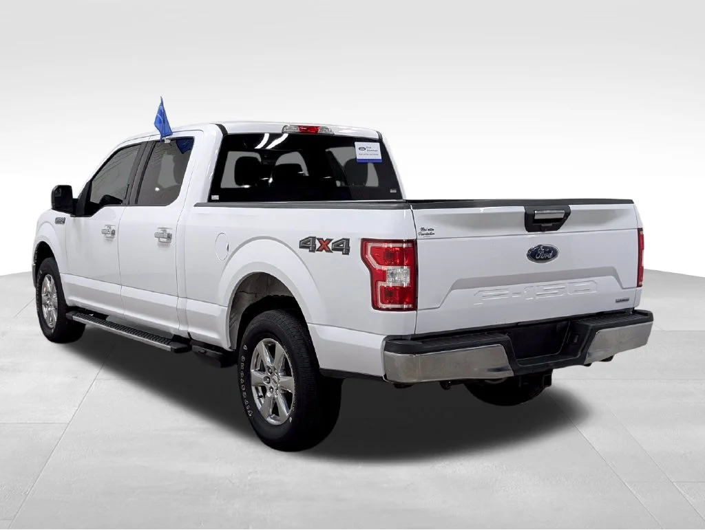 Used 2020 Oxford White Ford XLT image 26