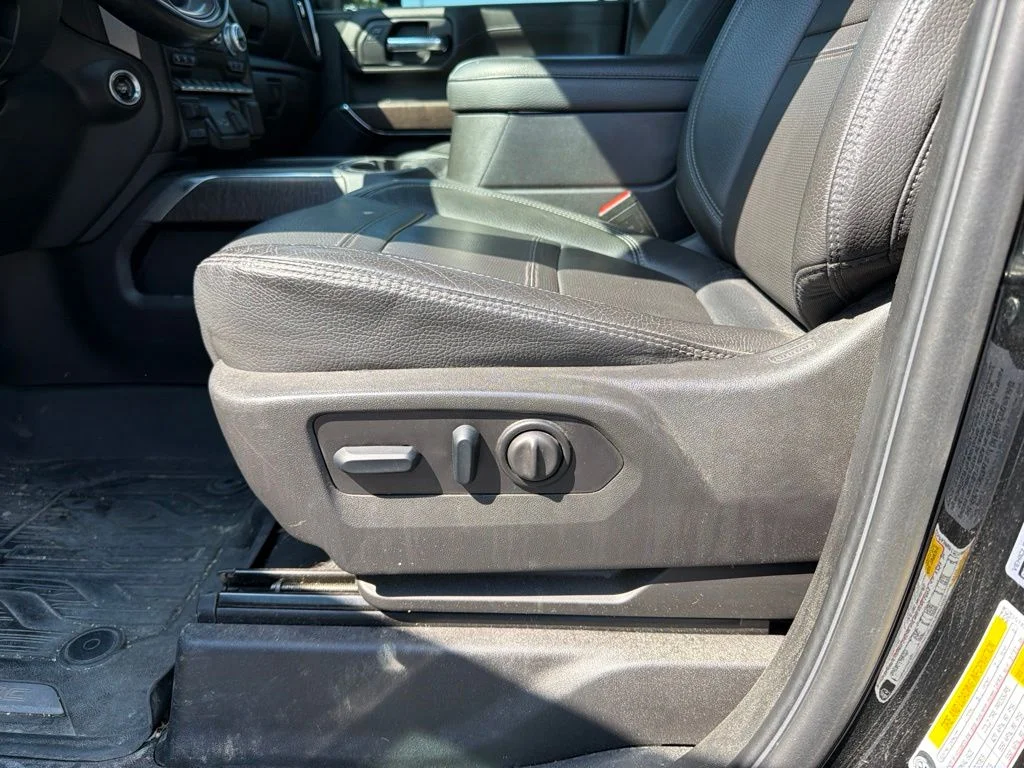 Used 2023 Black GMC Denali image 15