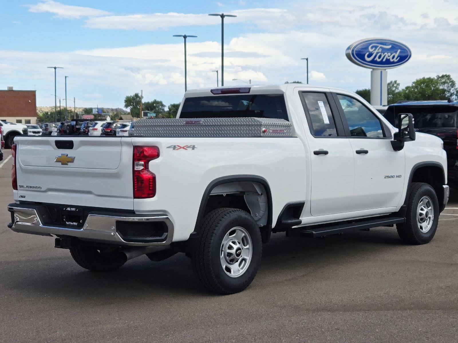 Used 2024 Summit White Chevrolet Work Truck image 5