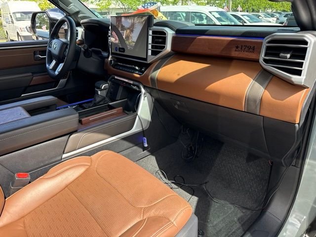 2025 Toyota Tundra 1794 Edition - Photo 15