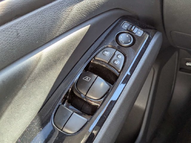 Used 2024 Gray Nissan 2.5 SR image 21