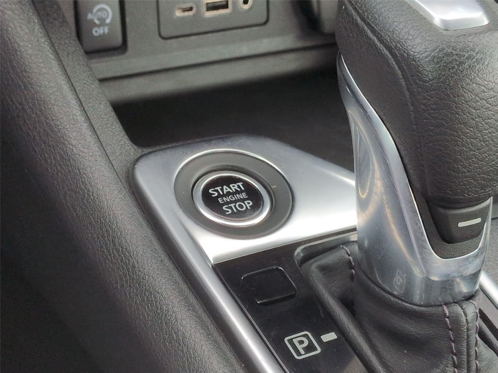 Used 2024 Electric Blue Metallic Nissan SV image 29
