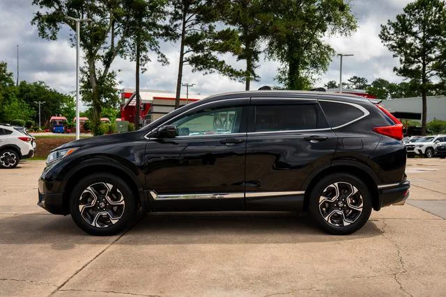 Used 2018 Black Honda Touring image 2