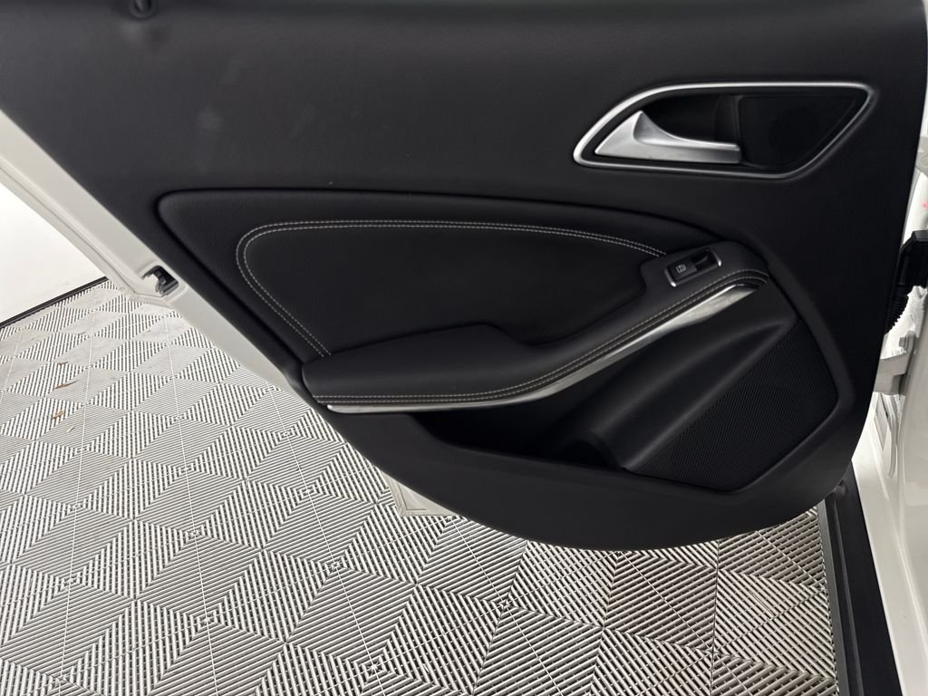 2020 Mercedes-Benz GLA GLA250 - Photo 11