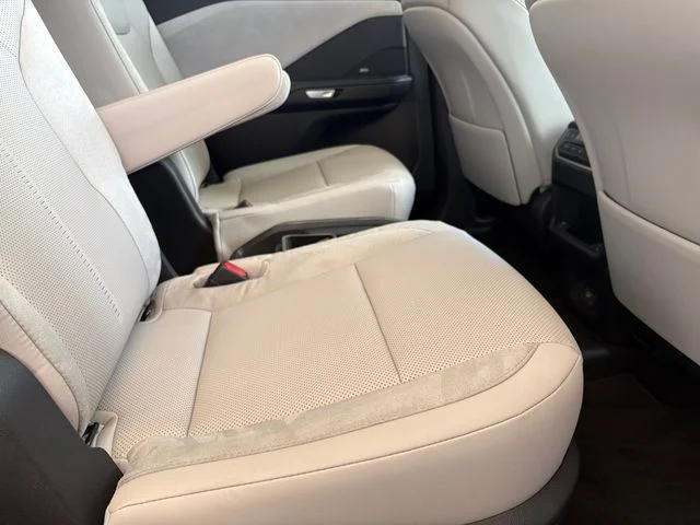 New 2026 Red Lexus 550h+ Luxury image 22