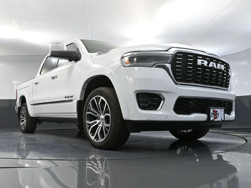 Certified Used 2025 White Ram Tungsten image 62