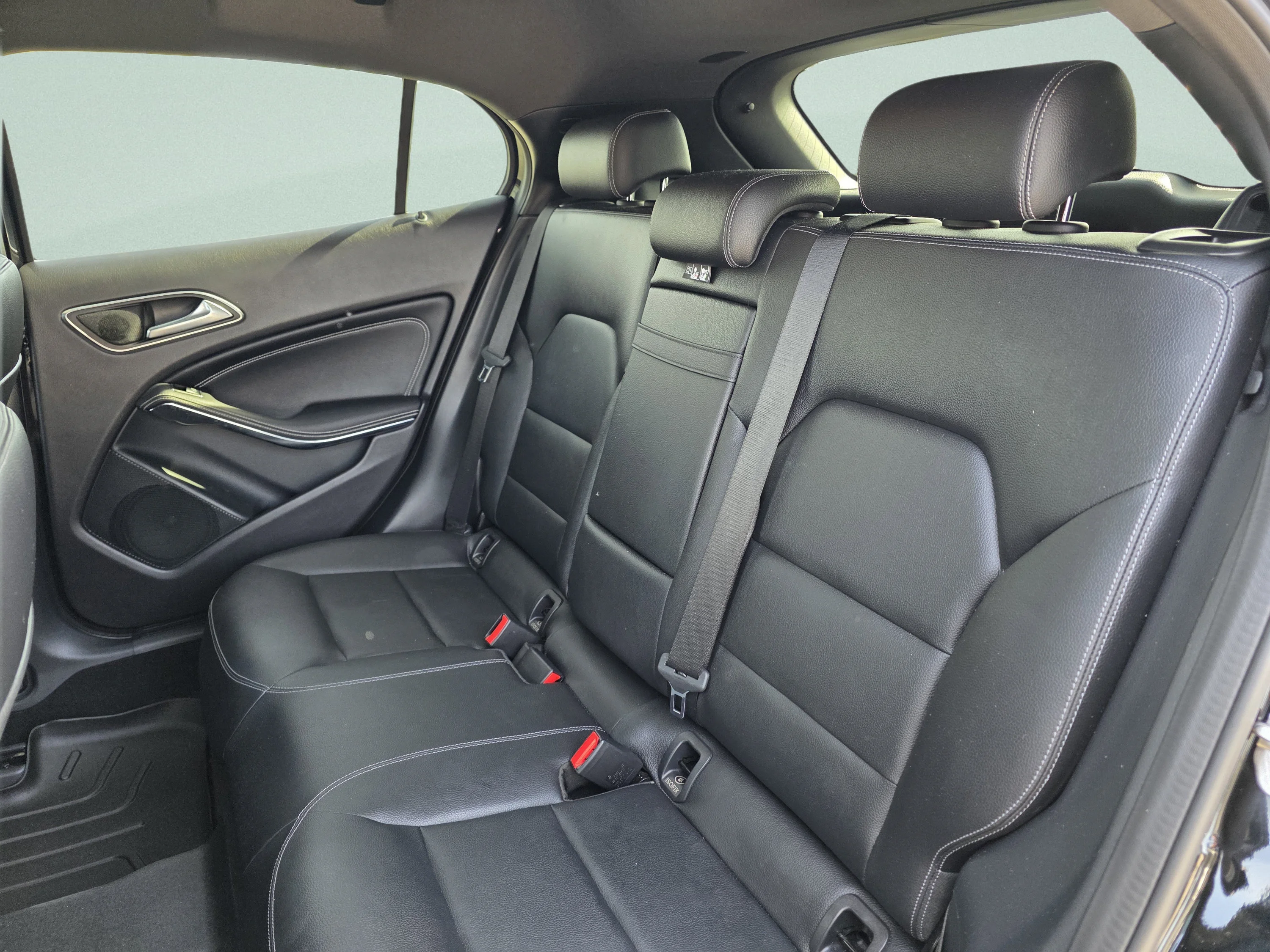 Used 2020 Cosmos Black Metallic Mercedes-Benz GLA 250 image 20