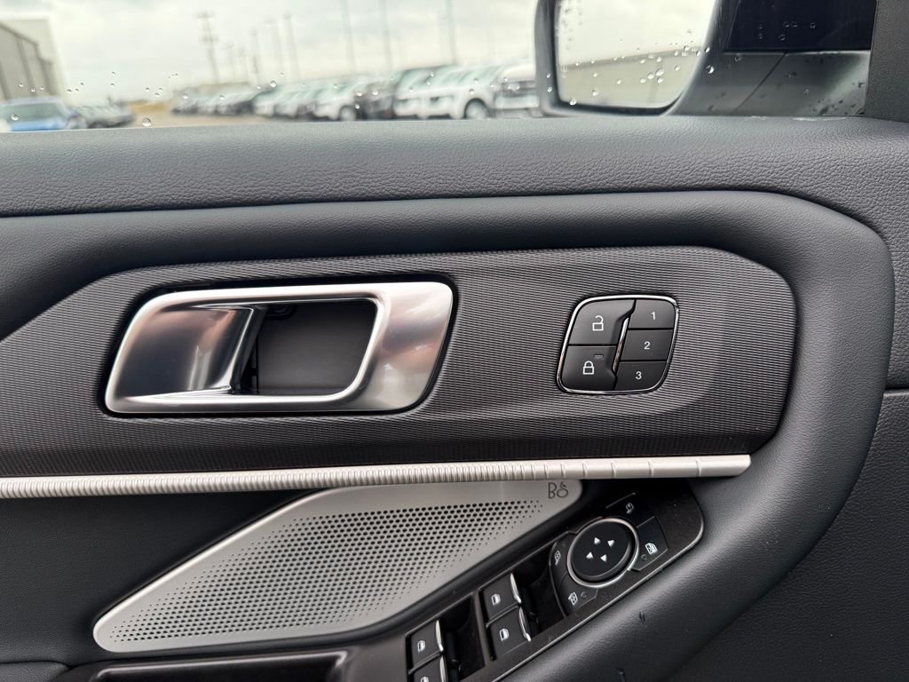 2026 Ford Explorer Tremor - Photo 10