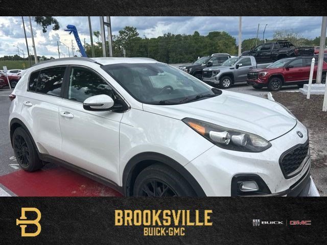 Used 2020 White Kia S image 1