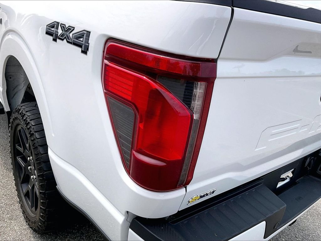 Used 2024 Oxford White Ford STX image 31
