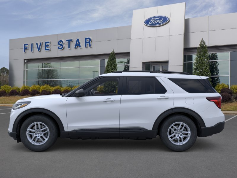 New 2026 Space White Metallic Ford Active image 4